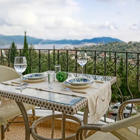 Zeze Apartament *